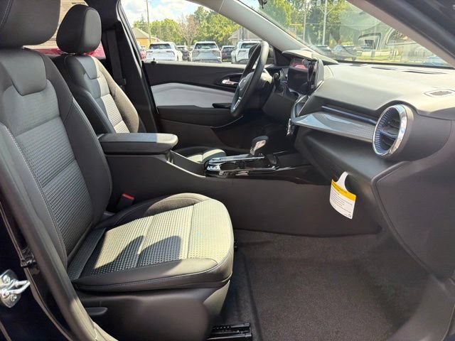 New 2026 Mosaic Black Metallic Chevrolet LT image 15