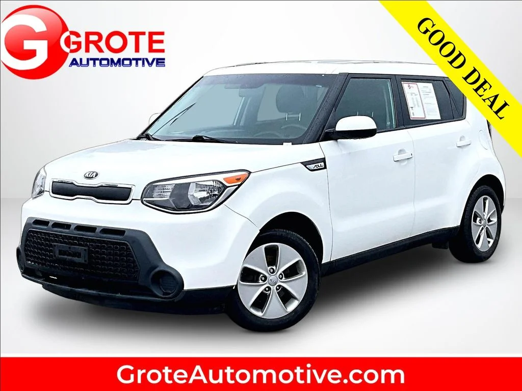 Used 2016 White Kia Base image 1