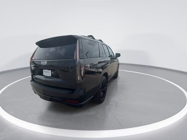 Used 2023 Black Raven Cadillac Sport Platinum image 8