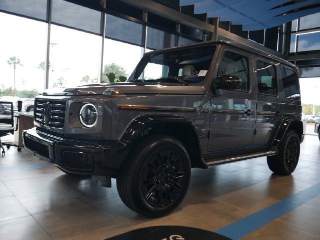 New 2027 Selenite Grey Mercedes-Benz G 580 image 31