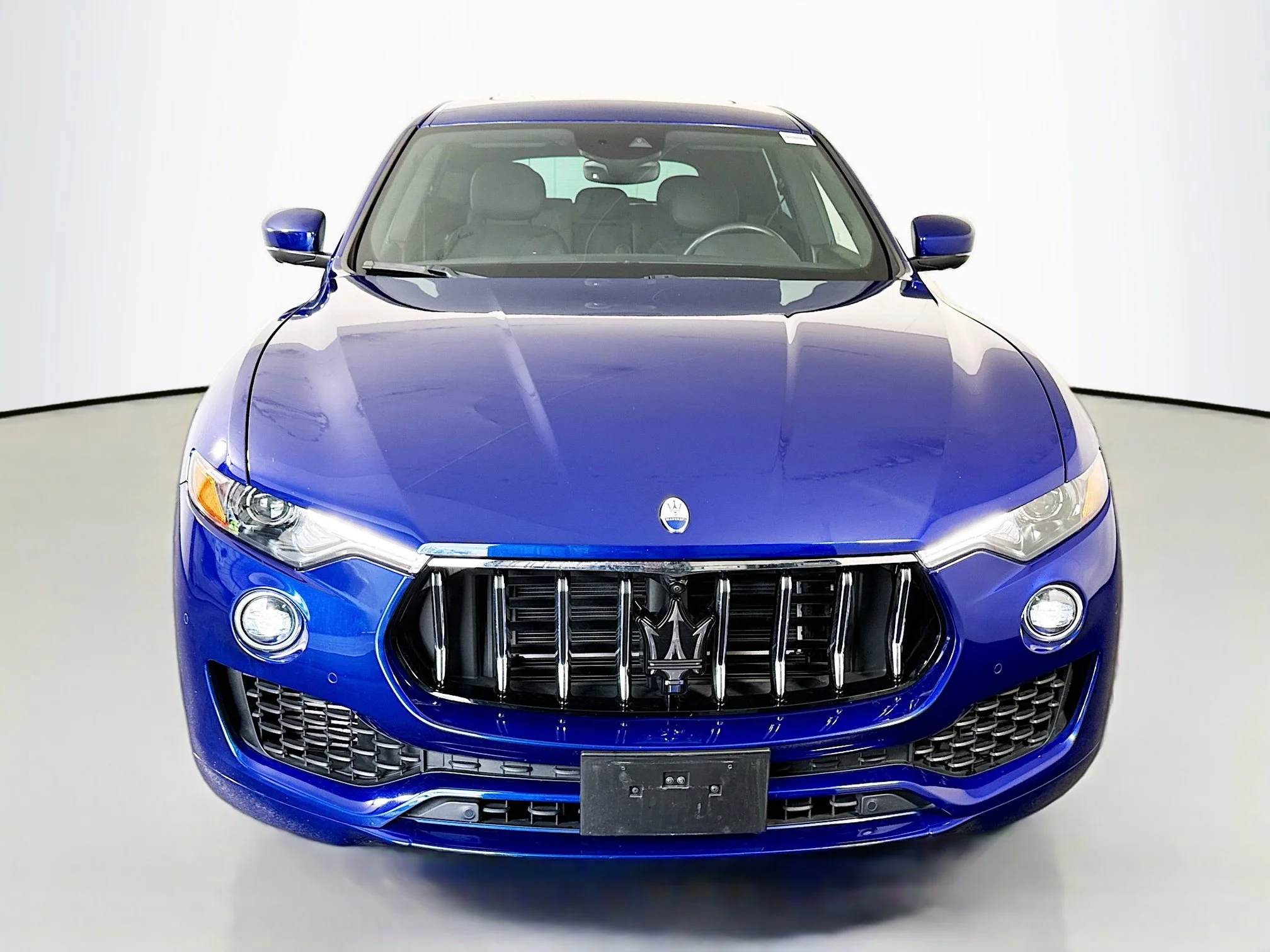 Used 2023 Blu Emozione Metallic Maserati GT image 2