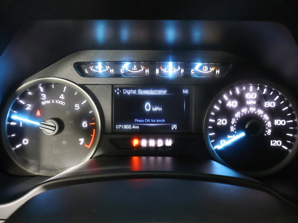 Used 2020 Silver Ford XLT image 37