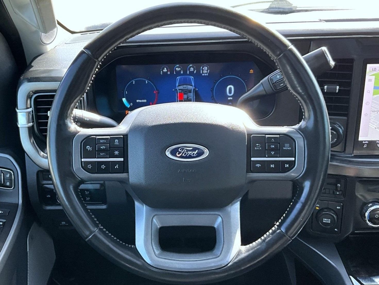 Used 2024 White Ford Lariat image 13
