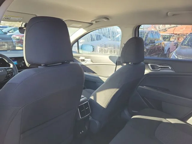 New 2026 Glacial White Pearl Kia LX image 24