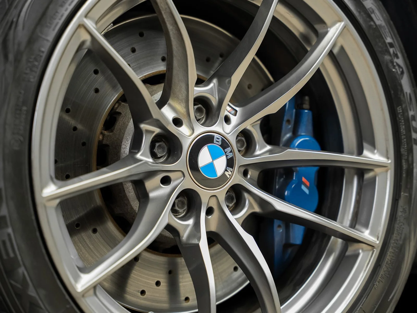 Used 2015 Black BMW Base image 6