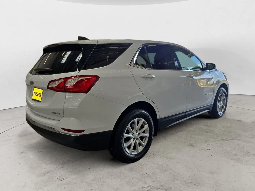 Used 2019 White Chevrolet LT image 5