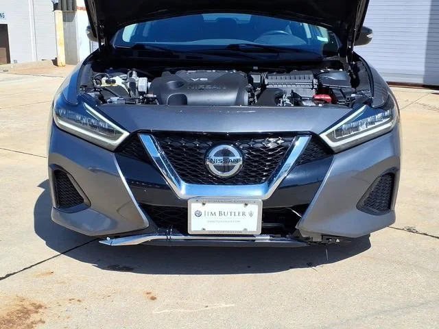Used 2022 Gray Nissan SV Xtronic CVT image 23