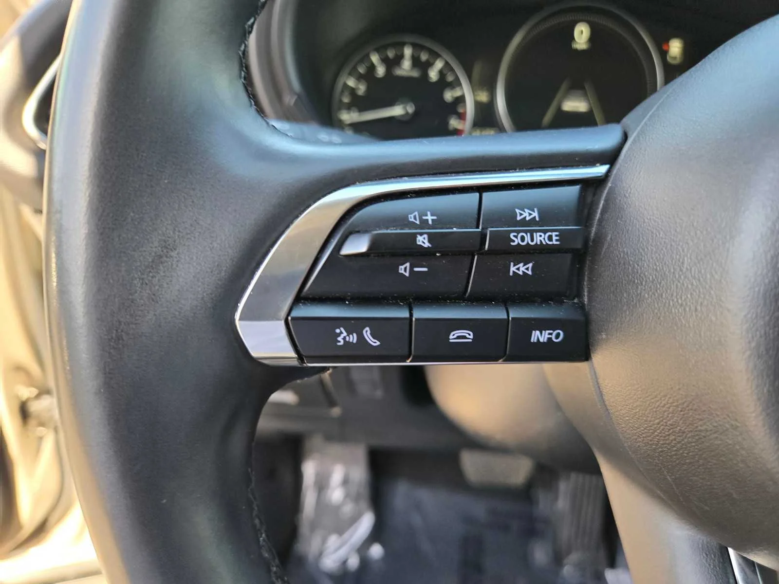 Used 2024  Mazda 2.5 S Select Sport image 25