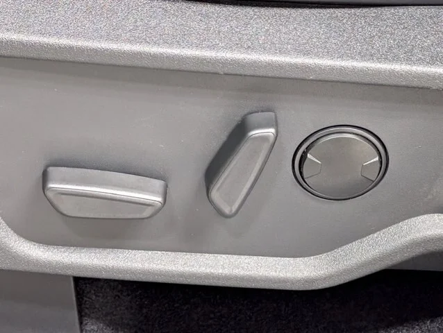 New 2026 Oxford White Ford Badlands® image 41