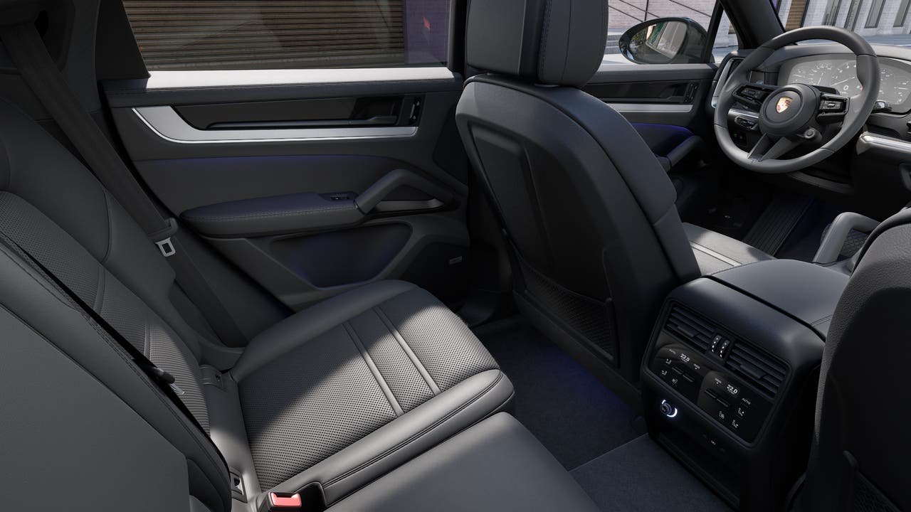 New 2027 Chromite Black Metallic Porsche Coupe image 14