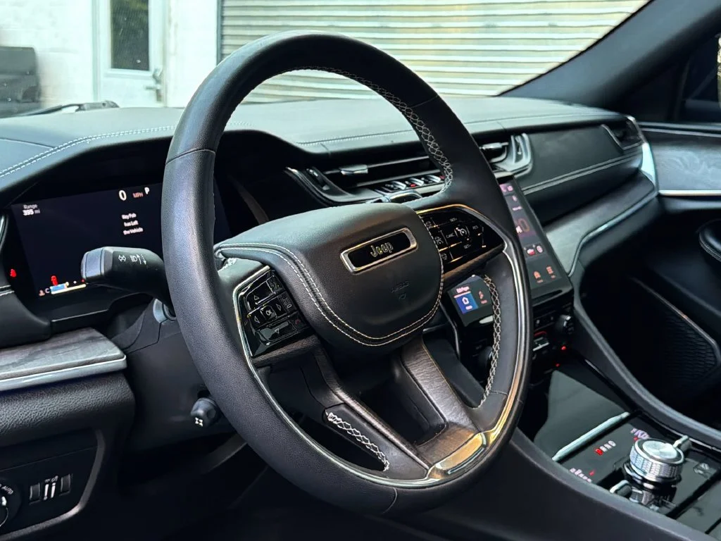 Used 2023 Gray Jeep Overland image 27