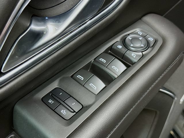 Used 2022 Black Chevrolet LT image 19