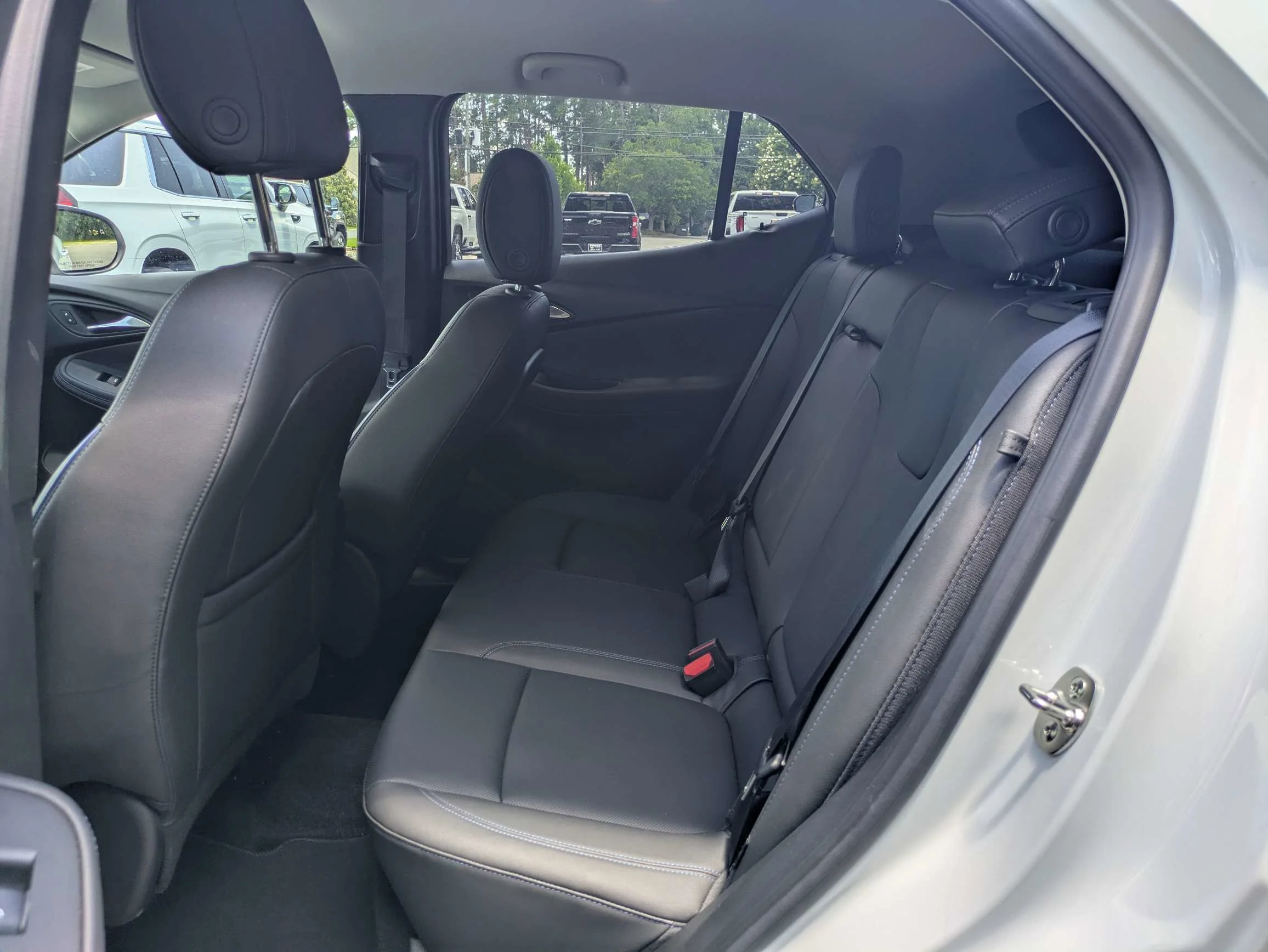 Used 2025 Summit White Buick Sport Touring image 14