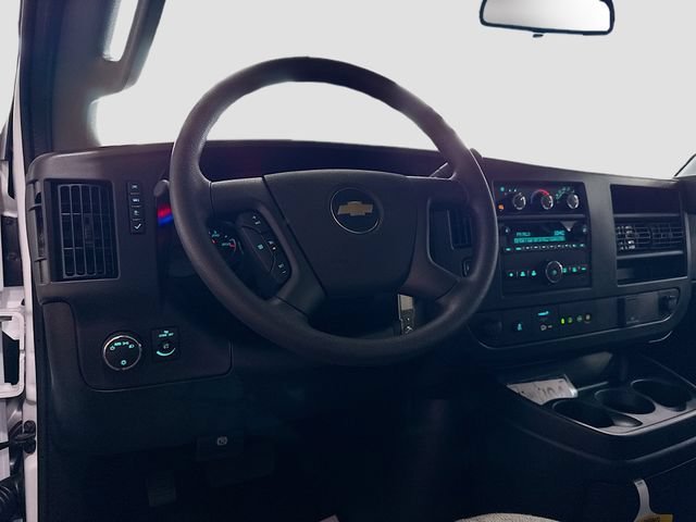 2025 Chevrolet Express Cargo Work Van - Photo 21