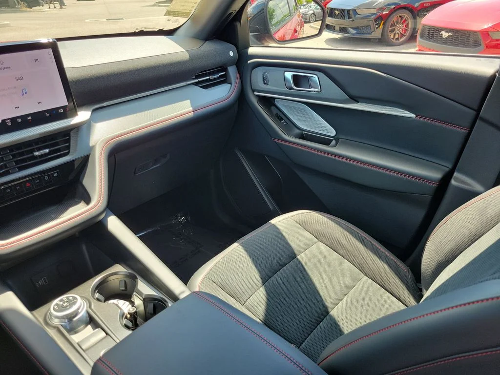 New 2026 Rapid Red Metallic Tinted Clearcoat Ford ST image 14