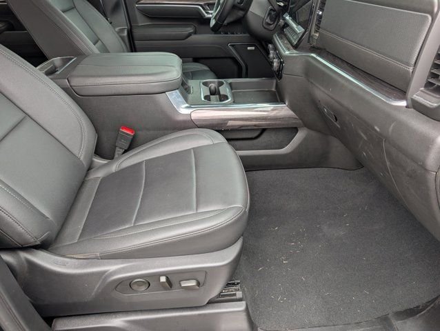 Used 2025 Black Chevrolet LTZ image 29