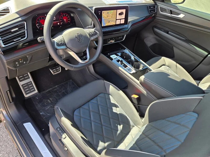 New 2026 Gray Volkswagen 2.0T SEL Premium R-Line image 9