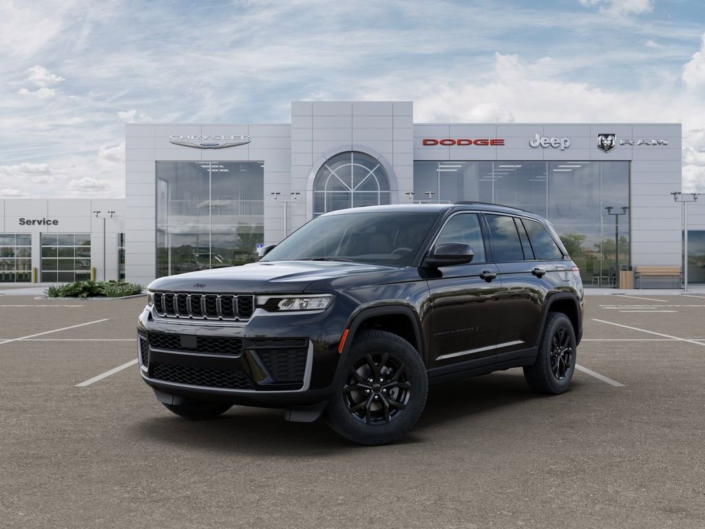 New 2026 Diamond Black Crystal Pearl-Coat Exterior Paint Jeep Altitude image 1