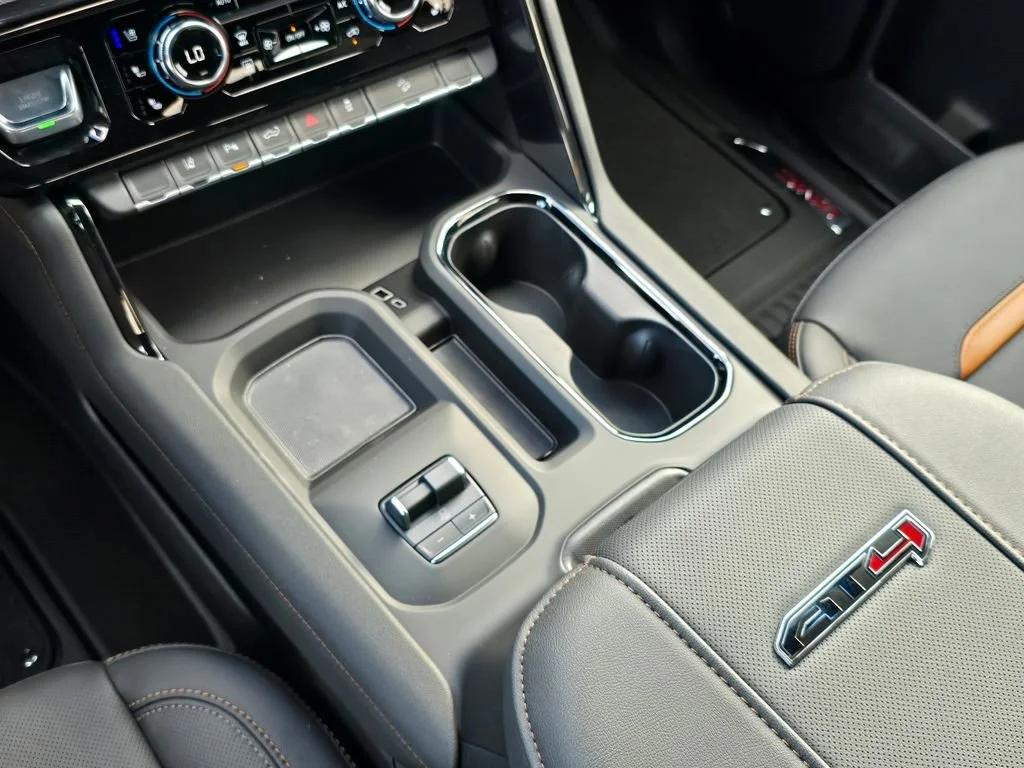 2026 GMC Sierra 2500HD AT4 - Photo 23
