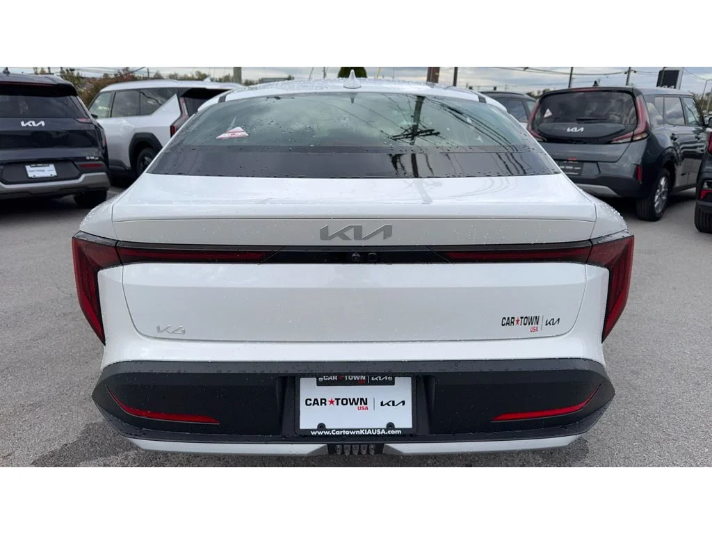 New 2026 Whi Kia LXS image 5