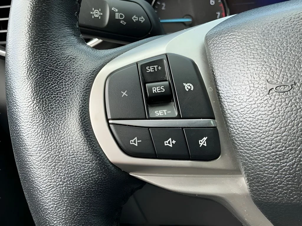 Used 2023 White Ford XLT image 31