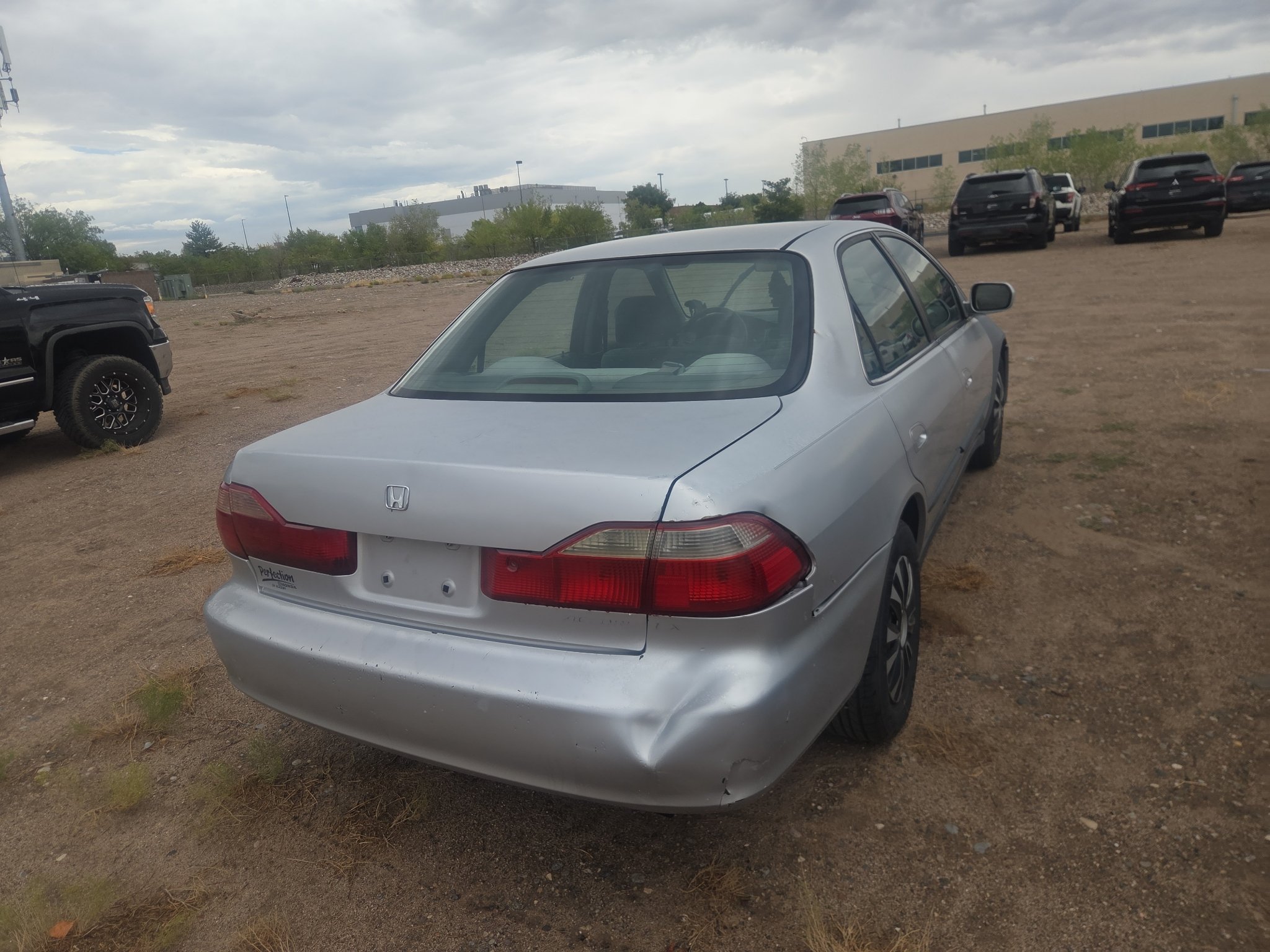 Used 1999  Honda LX image 4