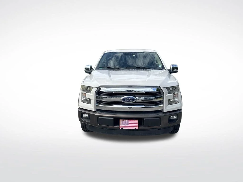 Used 2015 White Ford Lariat image 3