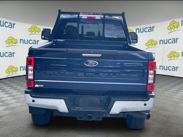 Used 2020 Blue Ford Lariat image 4