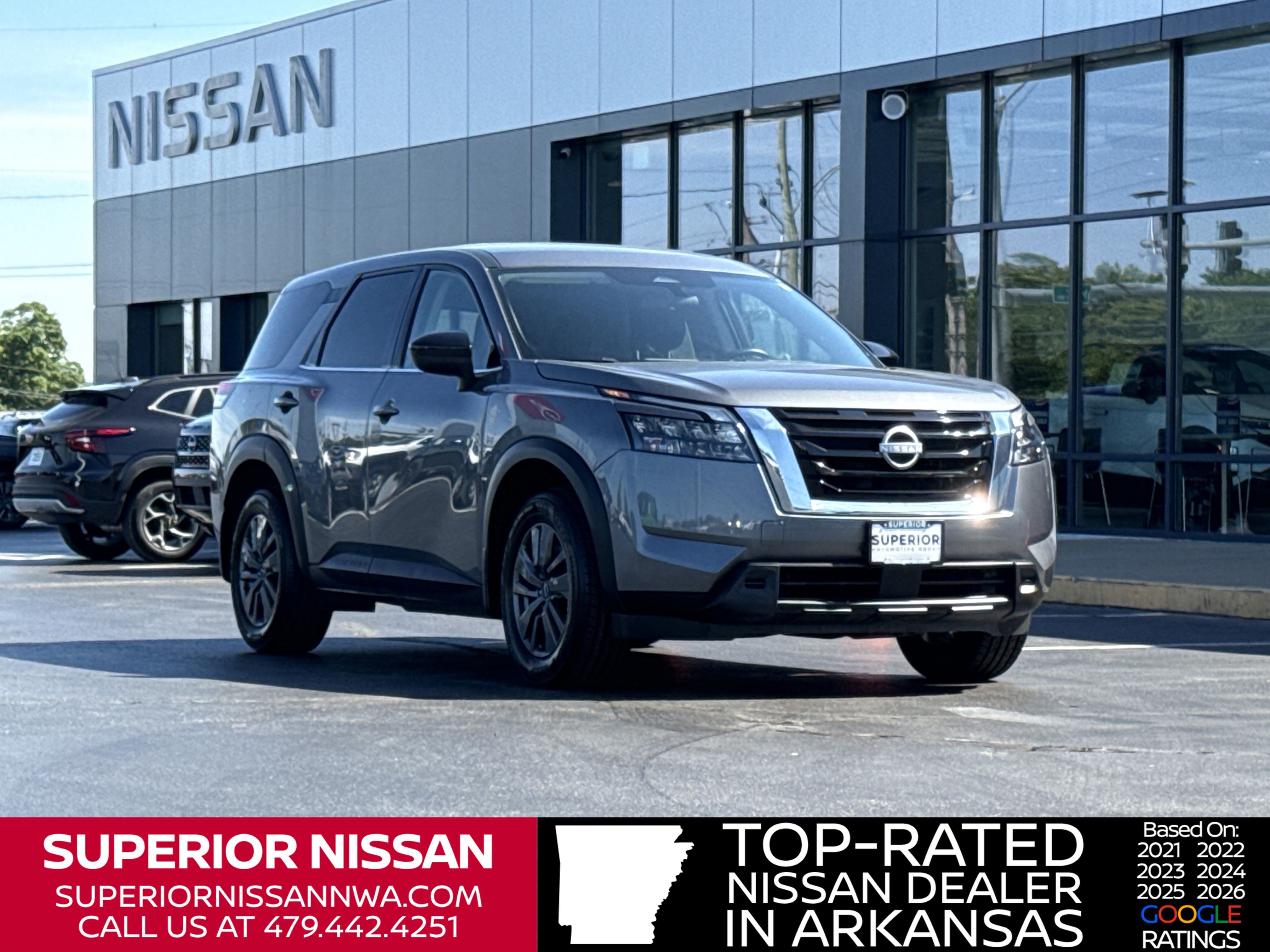 2024 Nissan Pathfinder S 2WD's photo