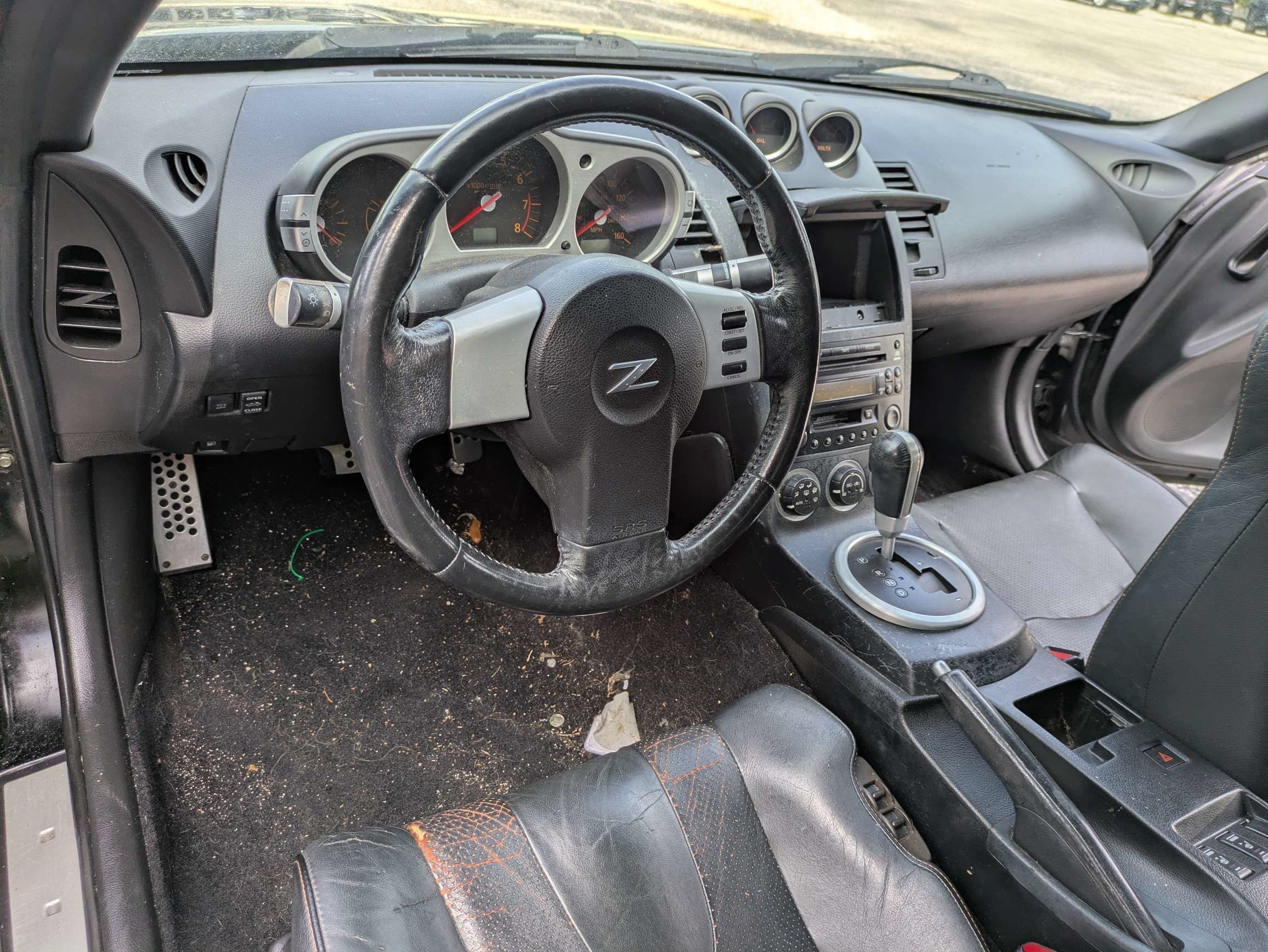 Used 2004  Nissan  image 15