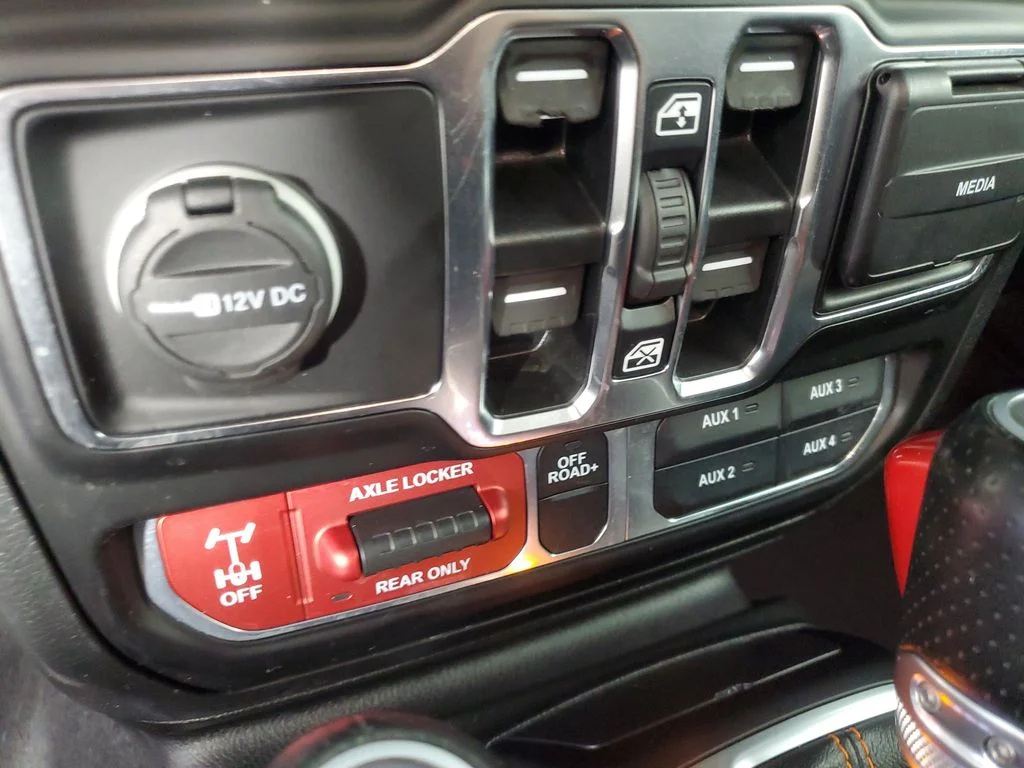 Used 2021 Blue Jeep Mojave image 19