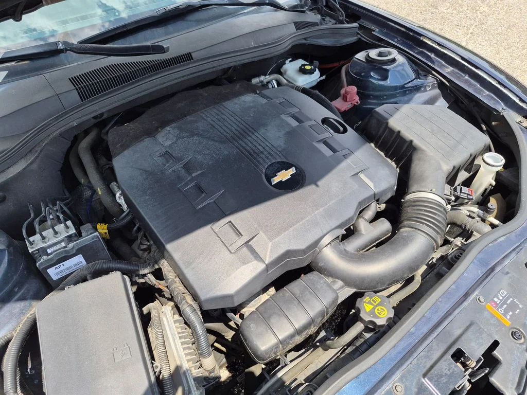 Used 2014 Blue Chevrolet 2LS image 10