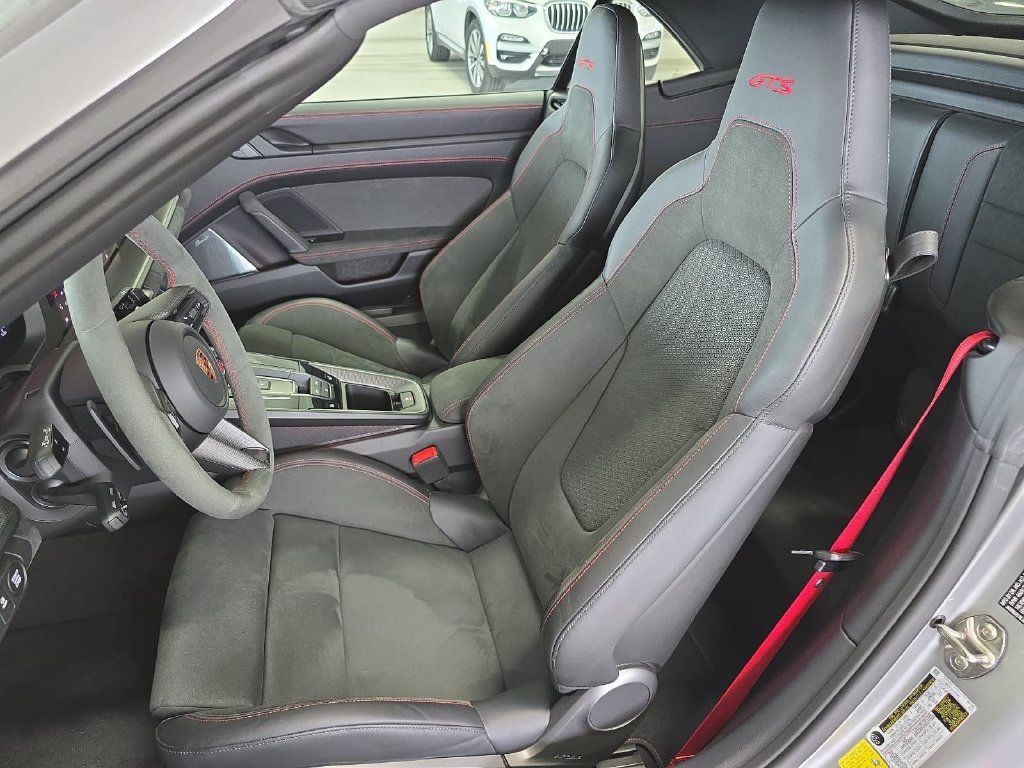 Used 2025 Silver Porsche Carrera 4 GTS image 5
