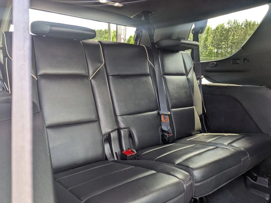 Used 2021 Crystal White Tricoat Cadillac Premium Luxury image 29
