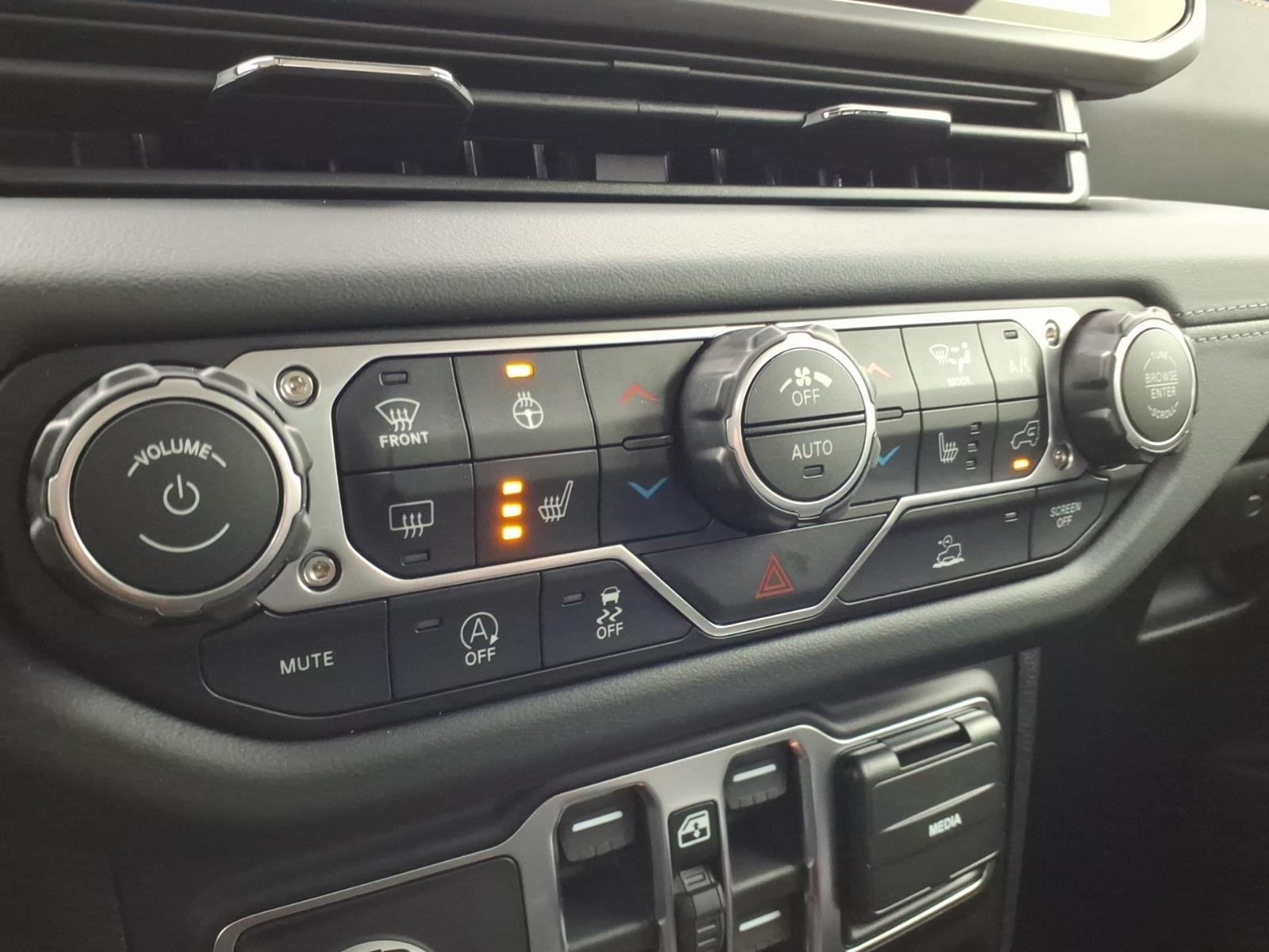 New 2026 41 Jeep Sahara image 25