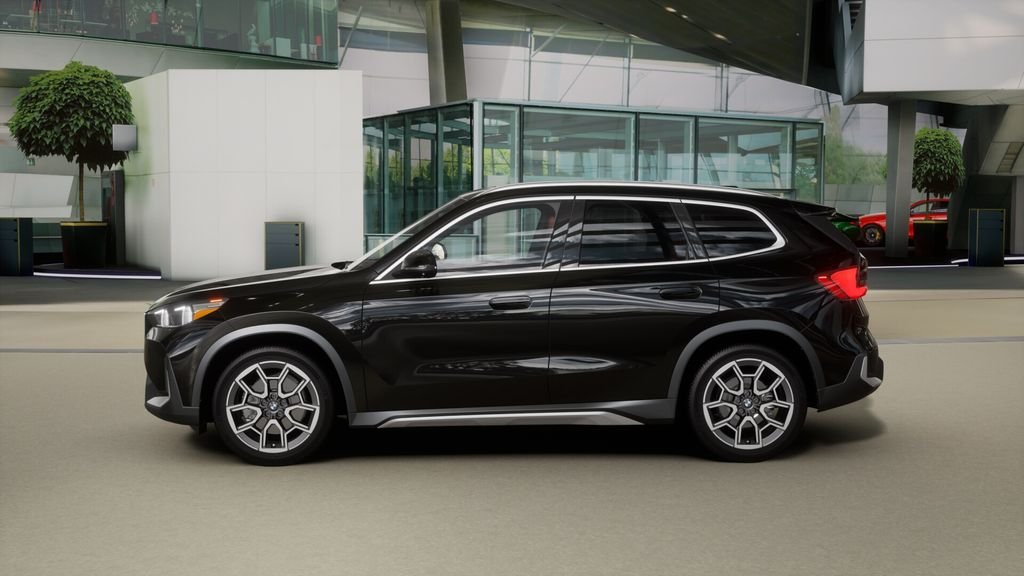 New 2026 Black Sapphire Metallic BMW xDrive28i image 30