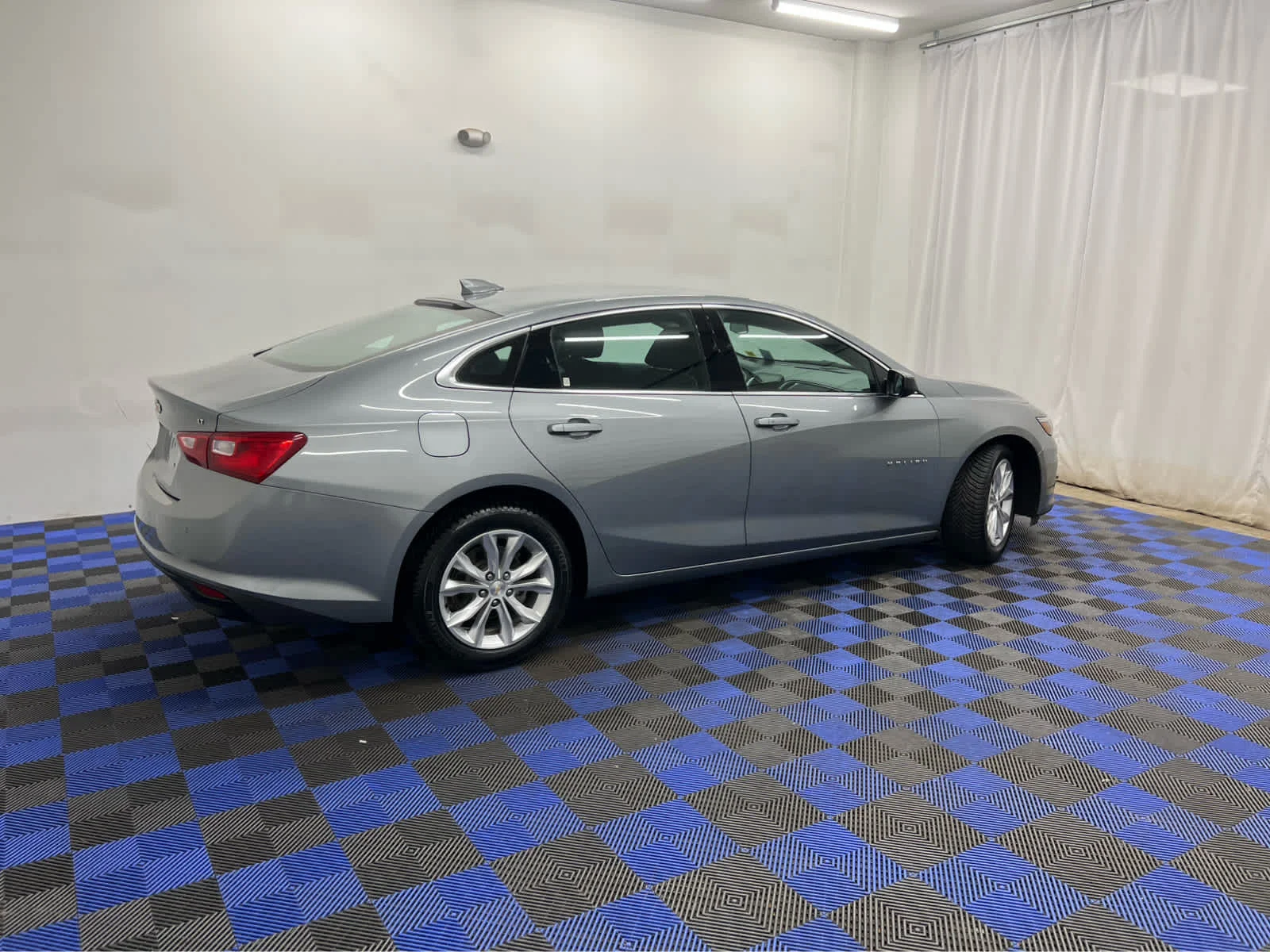 Used 2024 Sterling Gray Metallic Chevrolet LT image 13