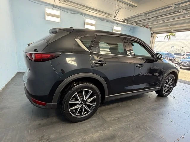 Used 2018 Black Mazda Grand Touring image 10