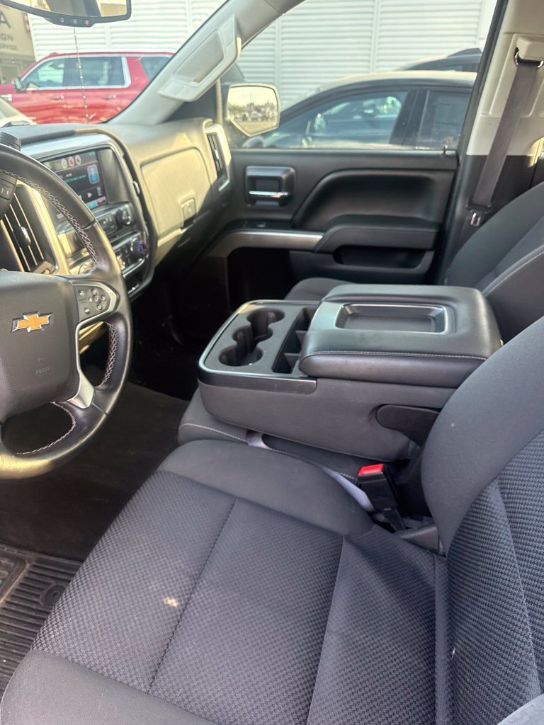 Used 2015 DEEP OCEAN BLUE METALLIC Chevrolet LT image 29