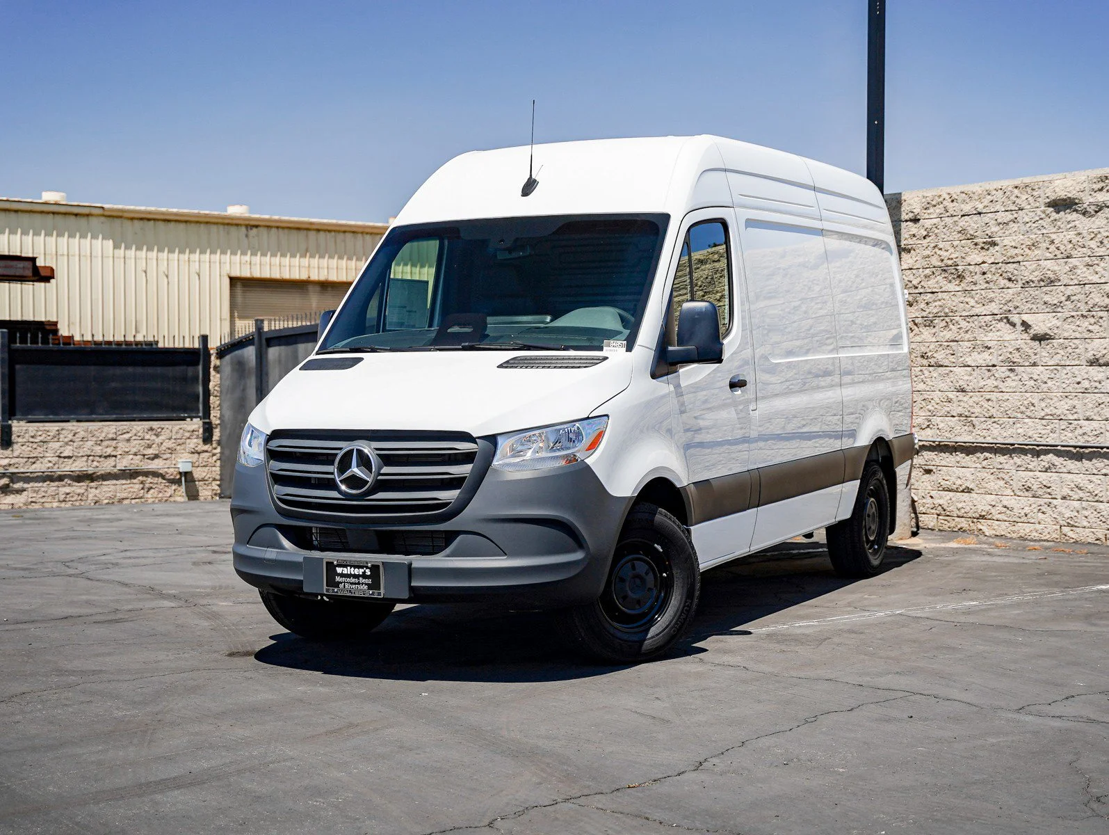 2025 Mercedes-Benz Sprinter 2500 144 WB's photo