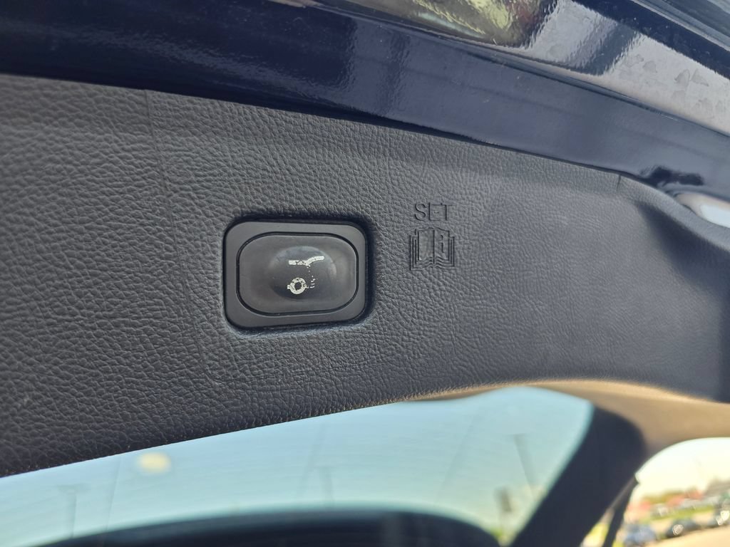 Used 2024 Black Ford Titanium image 41