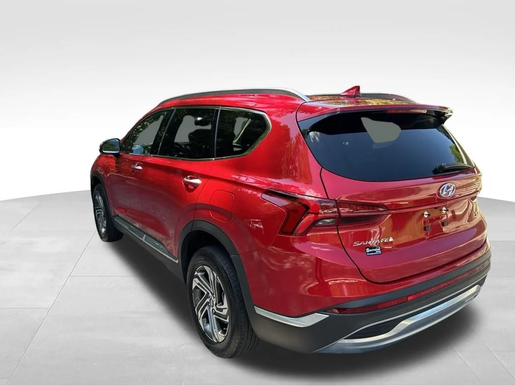 Used 2023 Red Hyundai SEL image 3