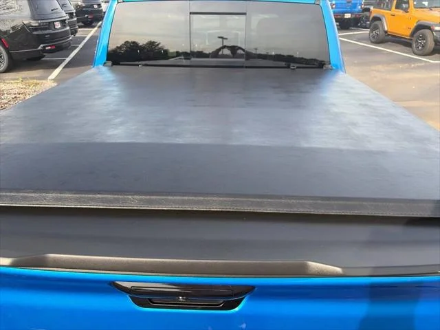 New 2026 Hydro Blue Pearl-Coat Exterior Paint RAM BIG HORN image 17