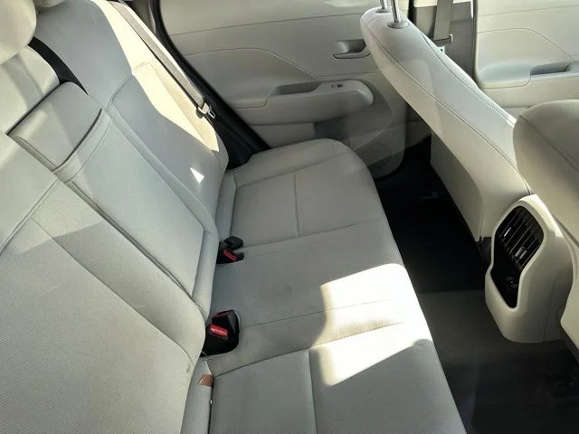 Used 2024 Gray Hyundai SEL image 6