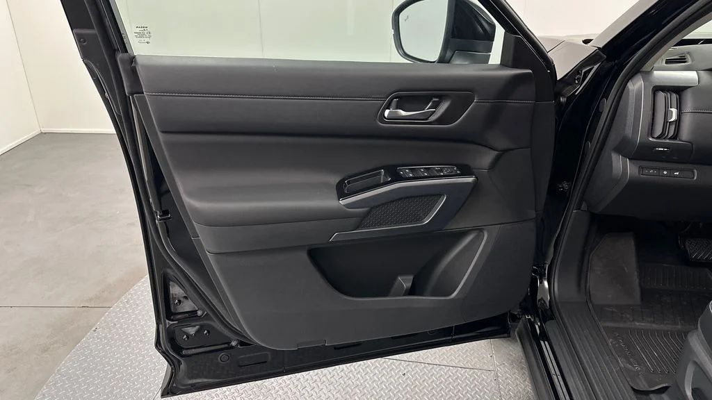 Certified Used 2024 Black Nissan SL image 18