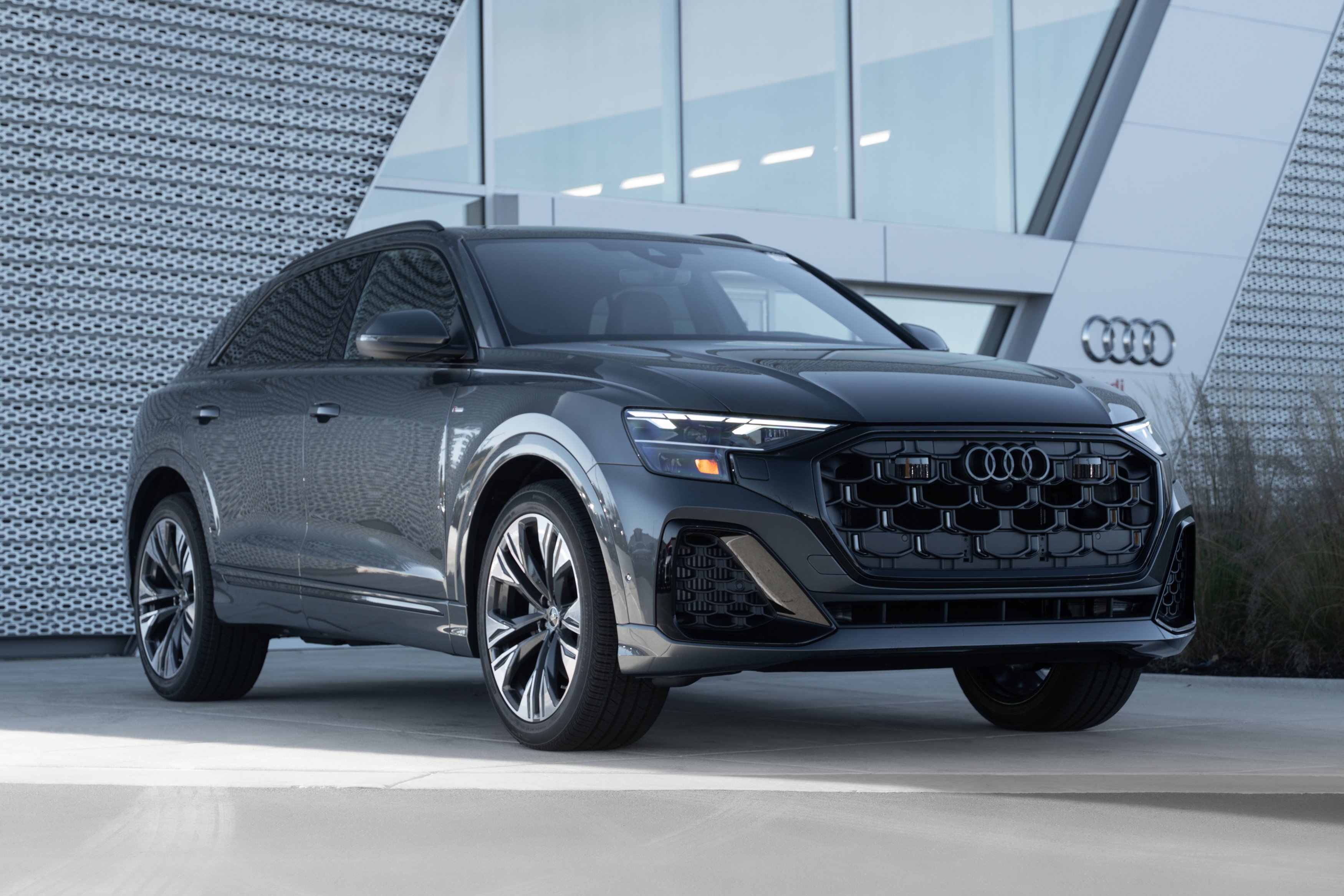 2026 Audi Q8 55 Premium Plus quattro Tiptonic's photo