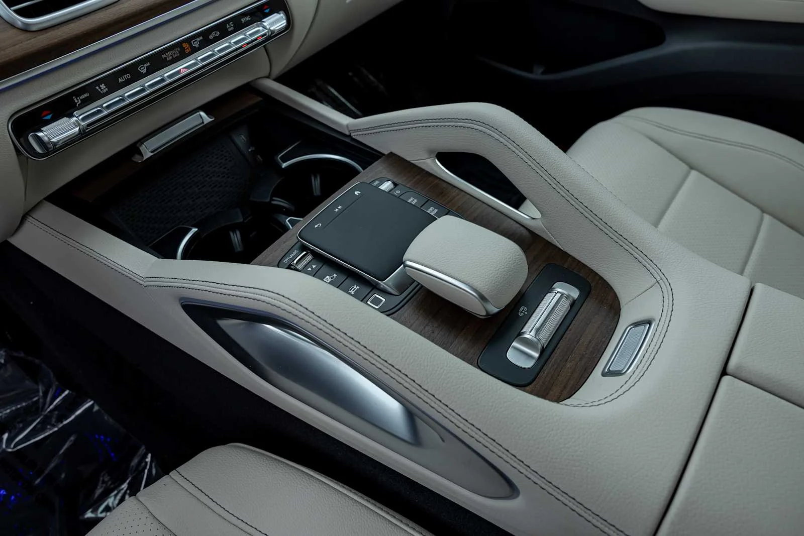 New 2026 Polar White Mercedes-Benz GLS 450 image 19