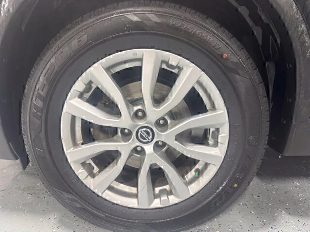 Used 2020 Black Nissan SV image 11