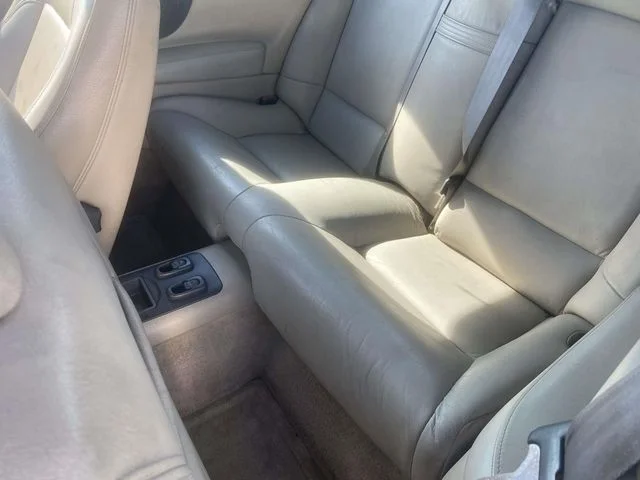 Used 1999 White Volvo Base image 10