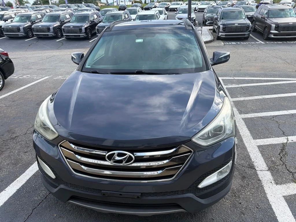 Used 2014 Blue Hyundai Base image 1